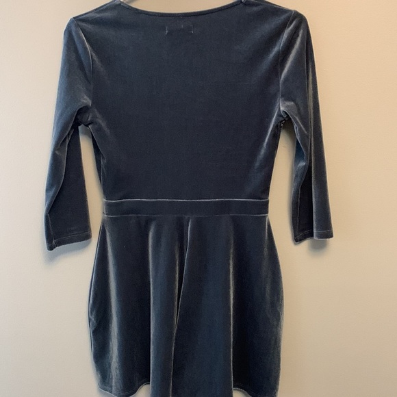 Urban Outfitters Velvet Romper - Picture 4 of 9